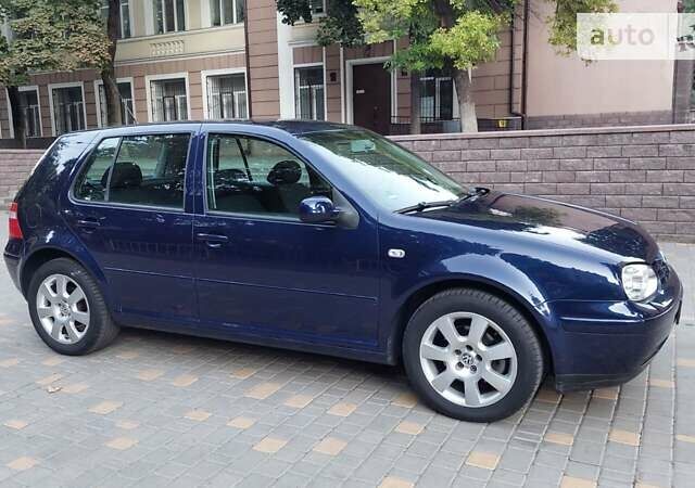 Синий Фольксваген Гольф, объемом двигателя 1.6 л и пробегом 167 тыс. км за 5777 $, фото 17 на Automoto.ua
