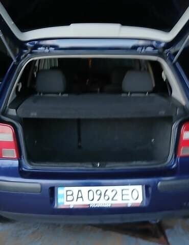 Синий Фольксваген Гольф, объемом двигателя 1.39 л и пробегом 265 тыс. км за 4300 $, фото 2 на Automoto.ua