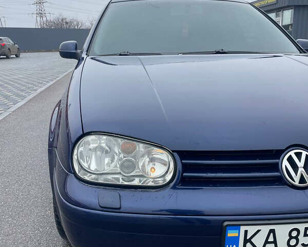 Синий Фольксваген Гольф, объемом двигателя 1.6 л и пробегом 218 тыс. км за 5100 $, фото 8 на Automoto.ua