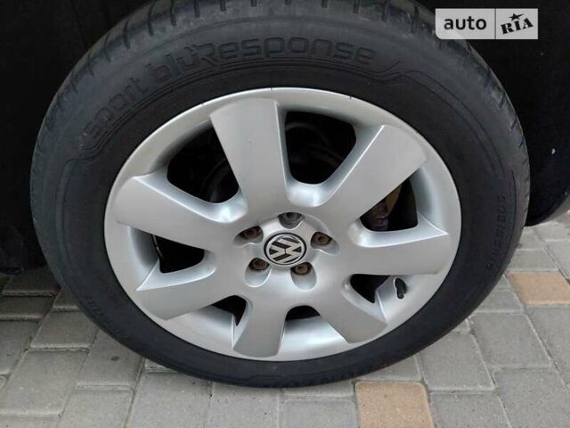 Синий Фольксваген Гольф, объемом двигателя 1.6 л и пробегом 167 тыс. км за 5777 $, фото 79 на Automoto.ua