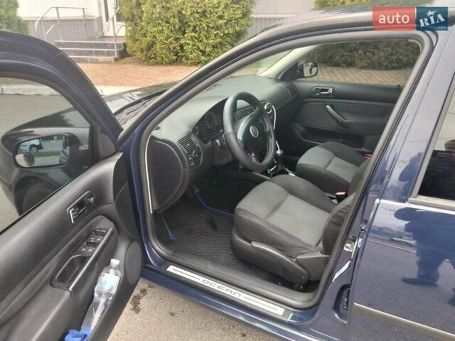 Синий Фольксваген Гольф, объемом двигателя 1.39 л и пробегом 254 тыс. км за 4250 $, фото 50 на Automoto.ua