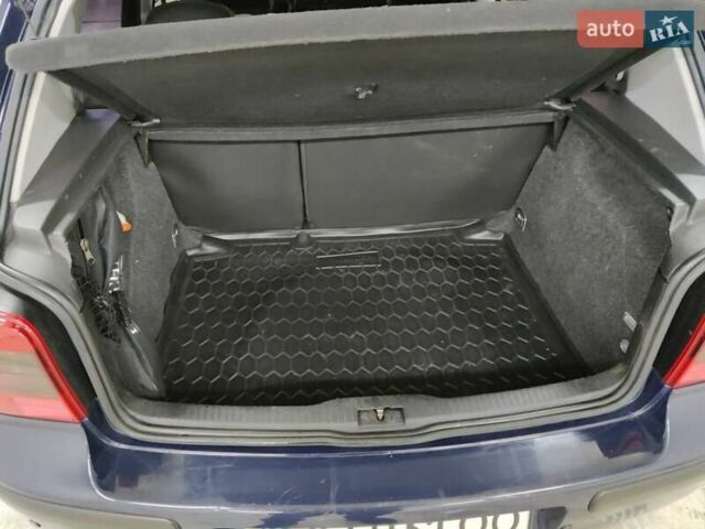 Синий Фольксваген Гольф, объемом двигателя 1.6 л и пробегом 276 тыс. км за 4500 $, фото 10 на Automoto.ua