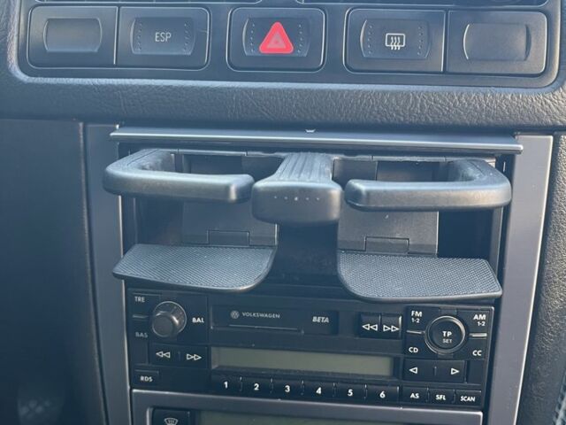 Синий Фольксваген Гольф, объемом двигателя 1.4 л и пробегом 274 тыс. км за 4900 $, фото 18 на Automoto.ua