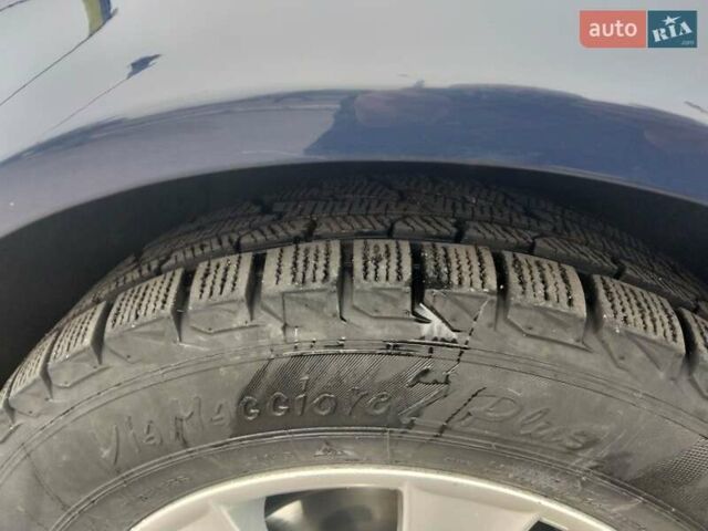 Синий Фольксваген Гольф, объемом двигателя 1.39 л и пробегом 254 тыс. км за 4250 $, фото 48 на Automoto.ua