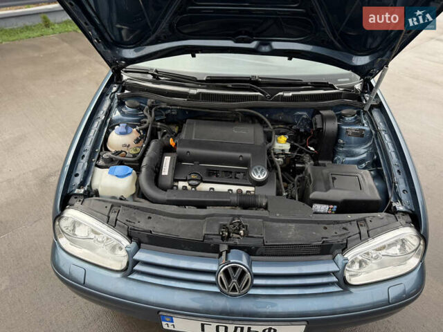 Синий Фольксваген Гольф, объемом двигателя 1.39 л и пробегом 183 тыс. км за 5150 $, фото 28 на Automoto.ua