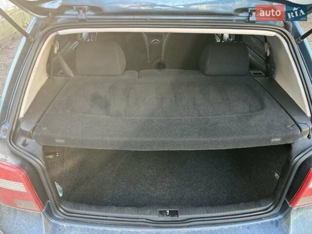 Синий Фольксваген Гольф, объемом двигателя 1.4 л и пробегом 274 тыс. км за 4900 $, фото 6 на Automoto.ua