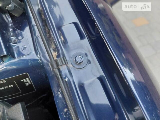 Синий Фольксваген Гольф, объемом двигателя 1.6 л и пробегом 167 тыс. км за 5777 $, фото 68 на Automoto.ua