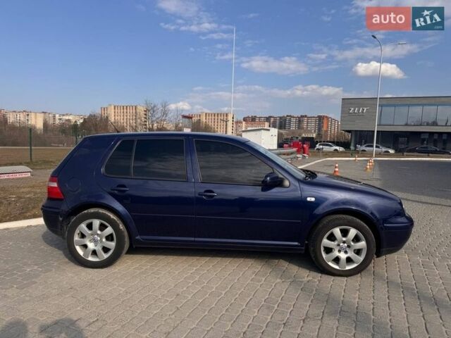 Синий Фольксваген Гольф, объемом двигателя 1.39 л и пробегом 249 тыс. км за 4390 $, фото 2 на Automoto.ua