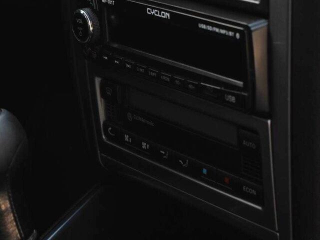 Синий Фольксваген Гольф, объемом двигателя 1.4 л и пробегом 232 тыс. км за 4750 $, фото 14 на Automoto.ua