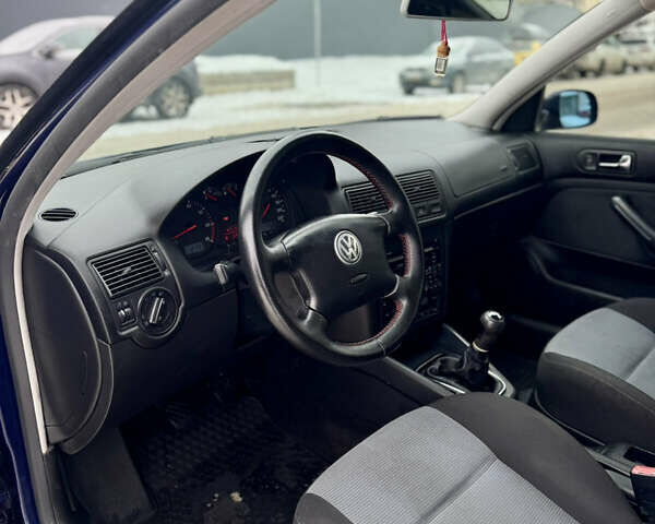 Синій Фольксваген Гольф, об'ємом двигуна 1.4 л та пробігом 221 тис. км за 3150 $, фото 13 на Automoto.ua