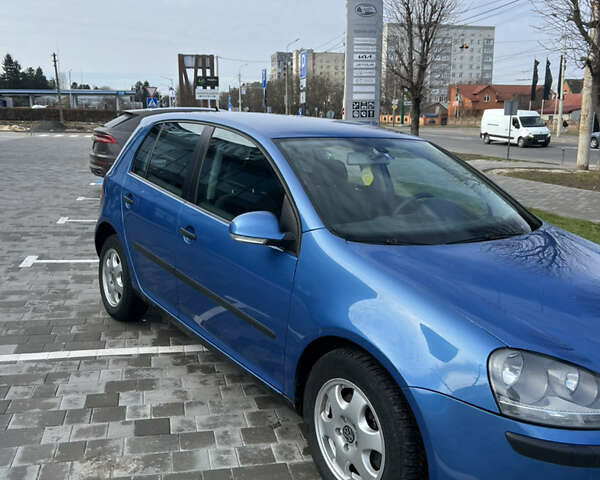 Синий Фольксваген Гольф, объемом двигателя 1.6 л и пробегом 203 тыс. км за 4900 $, фото 14 на Automoto.ua