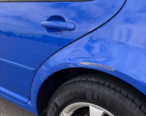 Синій Фольксваген Гольф, об'ємом двигуна 1.6 л та пробігом 256 тис. км за 3999 $, фото 6 на Automoto.ua