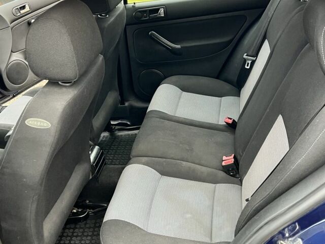 Синій Фольксваген Гольф, об'ємом двигуна 1.4 л та пробігом 340 тис. км за 3250 $, фото 11 на Automoto.ua