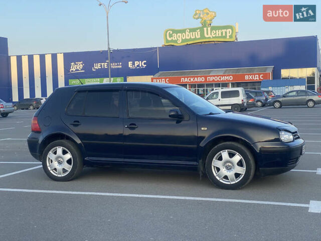 Синий Фольксваген Гольф, объемом двигателя 1.39 л и пробегом 241 тыс. км за 3900 $, фото 7 на Automoto.ua