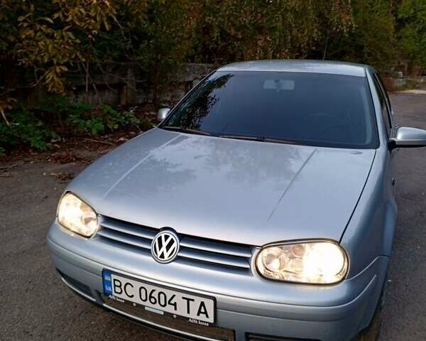 Фольксваген Гольф 2003 у Львові на Automoto.ua Синій Фольксваген Гольф, об'ємом двигуна 1.4 л та пробігом 200 тис. км за 4200 $, фото 15 на Automoto.ua