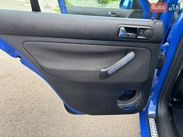 Синій Фольксваген Гольф, об'ємом двигуна 1.6 л та пробігом 256 тис. км за 3999 $, фото 14 на Automoto.ua