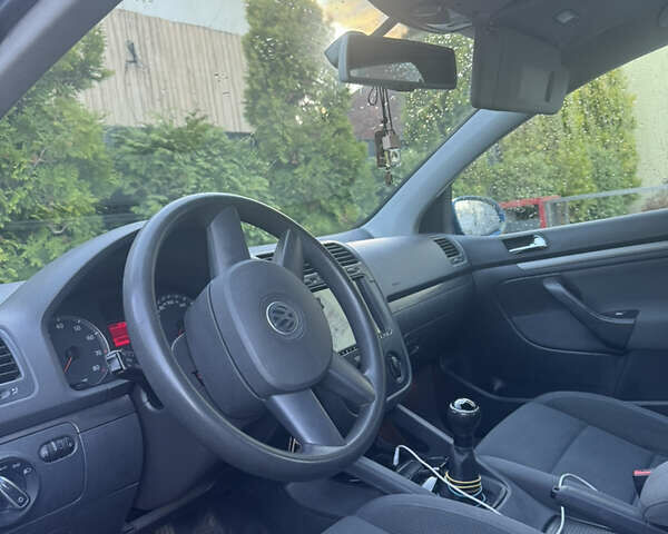 Синий Фольксваген Гольф, объемом двигателя 1.6 л и пробегом 210 тыс. км за 5099 $, фото 10 на Automoto.ua