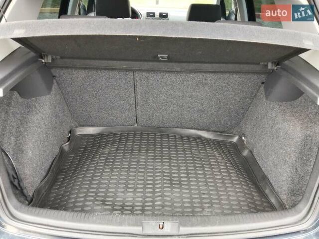 Синий Фольксваген Гольф, объемом двигателя 1.39 л и пробегом 217 тыс. км за 4500 $, фото 35 на Automoto.ua