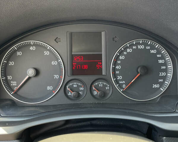 Синій Фольксваген Гольф, об'ємом двигуна 1.6 л та пробігом 219 тис. км за 6000 $, фото 24 на Automoto.ua