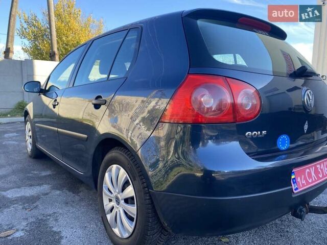 Синий Фольксваген Гольф, объемом двигателя 1.4 л и пробегом 175 тыс. км за 5299 $, фото 5 на Automoto.ua