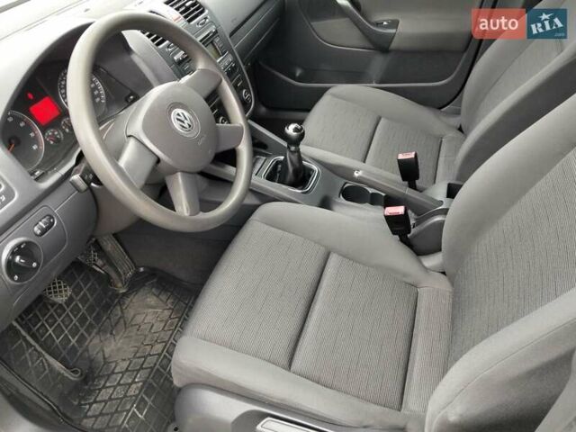 Синий Фольксваген Гольф, объемом двигателя 1.39 л и пробегом 217 тыс. км за 4500 $, фото 46 на Automoto.ua