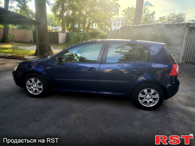 Синий Фольксваген Гольф, объемом двигателя 1.4 л и пробегом 312 тыс. км за 4800 $, фото 3 на Automoto.ua