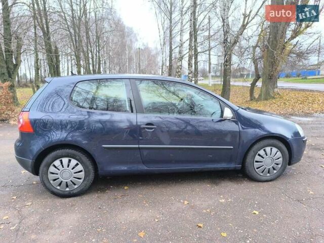Синий Фольксваген Гольф, объемом двигателя 1.9 л и пробегом 298 тыс. км за 5700 $, фото 4 на Automoto.ua