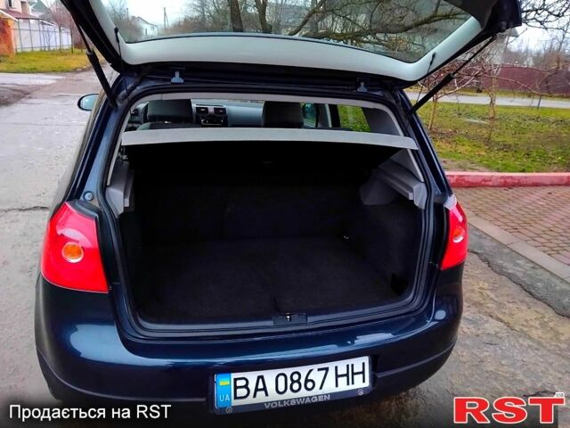 Синий Фольксваген Гольф, объемом двигателя 1.6 л и пробегом 242 тыс. км за 4550 $, фото 10 на Automoto.ua