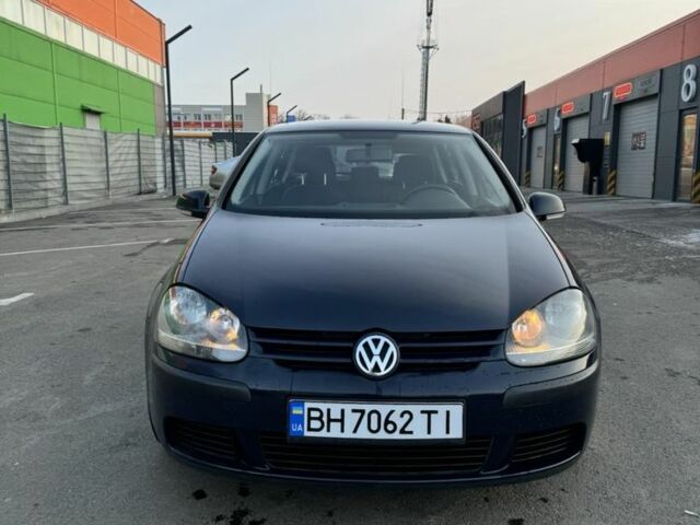 Синий Фольксваген Гольф, объемом двигателя 1.4 л и пробегом 256 тыс. км за 4650 $, фото 5 на Automoto.ua