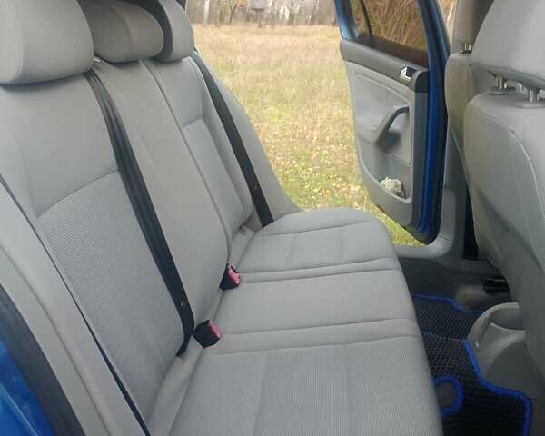 Синий Фольксваген Гольф, объемом двигателя 1.9 л и пробегом 314 тыс. км за 5150 $, фото 32 на Automoto.ua