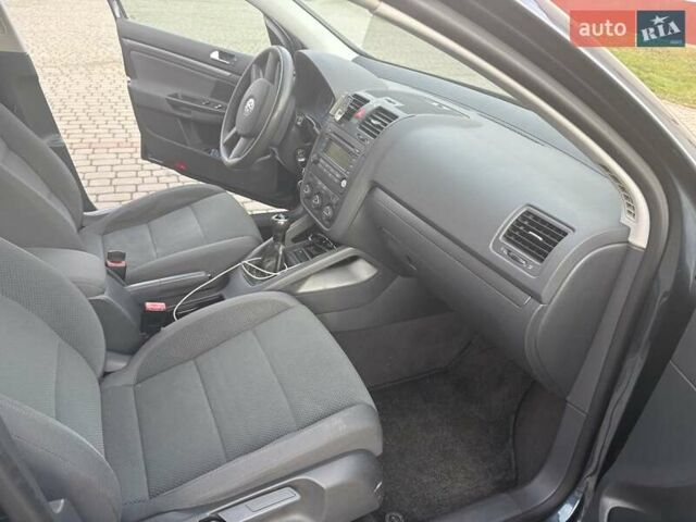 Синий Фольксваген Гольф, объемом двигателя 1.39 л и пробегом 216 тыс. км за 5000 $, фото 10 на Automoto.ua