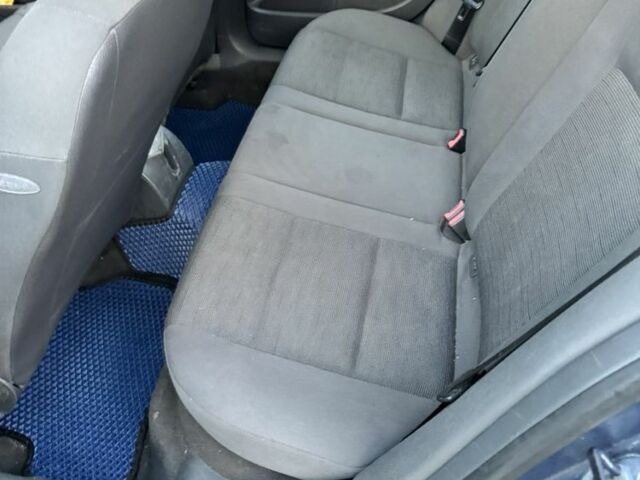 Синий Фольксваген Гольф, объемом двигателя 1.4 л и пробегом 256 тыс. км за 4650 $, фото 12 на Automoto.ua