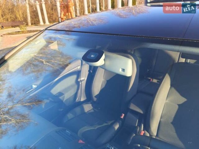 Синий Фольксваген Гольф, объемом двигателя 1.6 л и пробегом 174 тыс. км за 5500 $, фото 44 на Automoto.ua