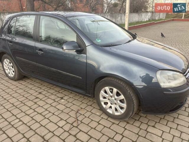 Синий Фольксваген Гольф, объемом двигателя 1.39 л и пробегом 216 тыс. км за 5000 $, фото 1 на Automoto.ua
