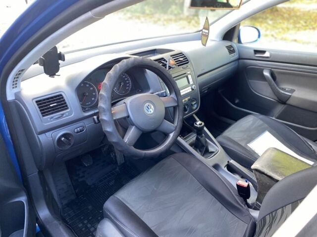 Синій Фольксваген Гольф, об'ємом двигуна 1.4 л та пробігом 251 тис. км за 5000 $, фото 6 на Automoto.ua