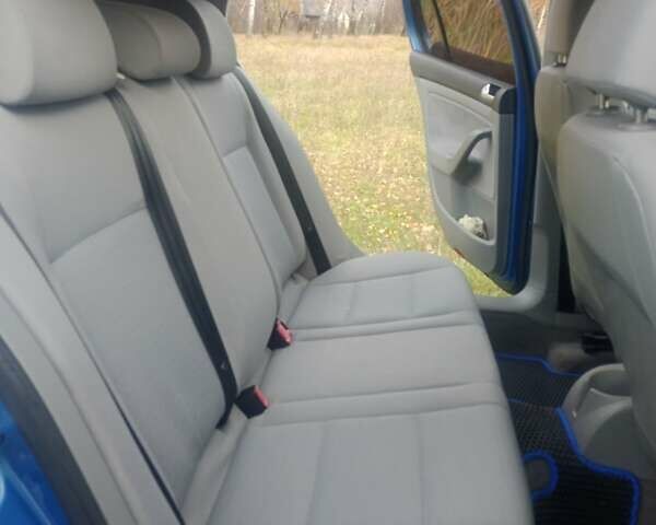 Синий Фольксваген Гольф, объемом двигателя 1.9 л и пробегом 314 тыс. км за 5150 $, фото 30 на Automoto.ua