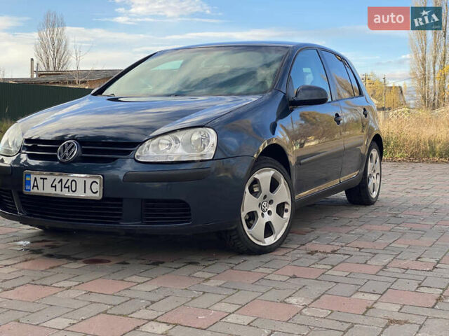 Синий Фольксваген Гольф, объемом двигателя 1.6 л и пробегом 386 тыс. км за 4700 $, фото 8 на Automoto.ua
