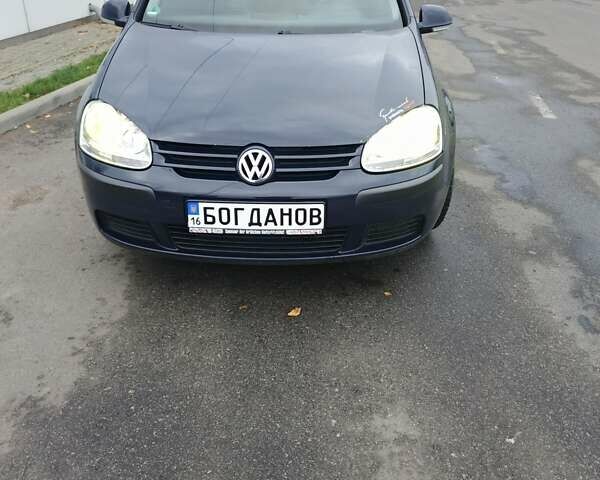 Синий Фольксваген Гольф, объемом двигателя 1.6 л и пробегом 326 тыс. км за 5800 $, фото 6 на Automoto.ua