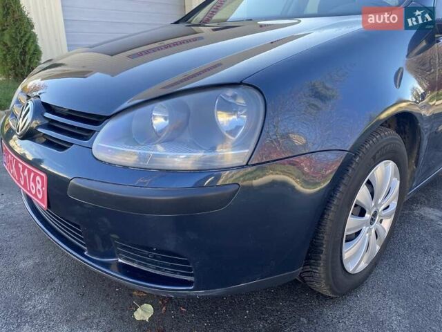Синий Фольксваген Гольф, объемом двигателя 1.4 л и пробегом 175 тыс. км за 5299 $, фото 4 на Automoto.ua