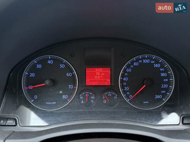 Синий Фольксваген Гольф, объемом двигателя 1.6 л и пробегом 171 тыс. км за 5350 $, фото 17 на Automoto.ua