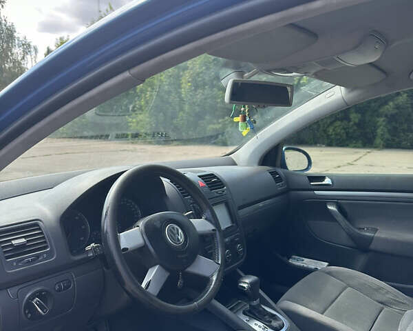 Синий Фольксваген Гольф, объемом двигателя 1.9 л и пробегом 285 тыс. км за 5500 $, фото 11 на Automoto.ua