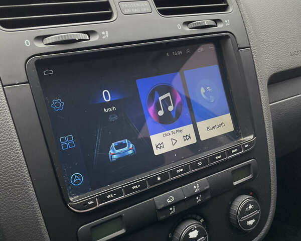 Синій Фольксваген Гольф, об'ємом двигуна 1.4 л та пробігом 161 тис. км за 3500 $, фото 44 на Automoto.ua