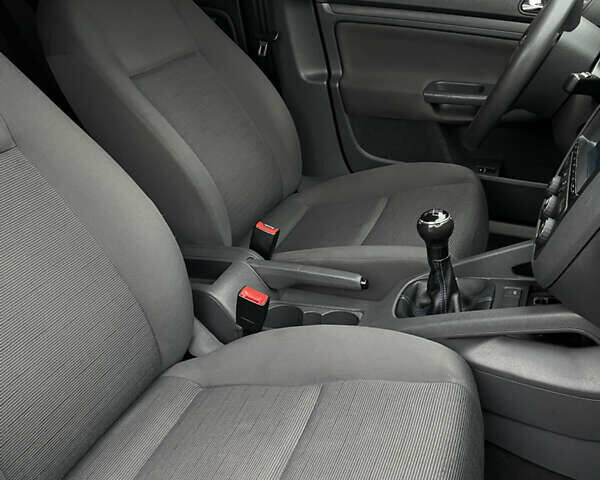 Синій Фольксваген Гольф, об'ємом двигуна 1.4 л та пробігом 161 тис. км за 3500 $, фото 37 на Automoto.ua