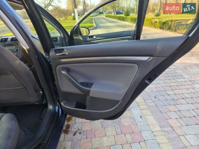 Синий Фольксваген Гольф, объемом двигателя 1.6 л и пробегом 174 тыс. км за 5500 $, фото 32 на Automoto.ua