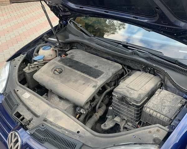 Фольксваген Гольф 2004 у Вінниці на Automoto.ua Синій Фольксваген Гольф, об'ємом двигуна 1.39 л та пробігом 205 тис. км за 5300 $, фото 14 на Automoto.ua