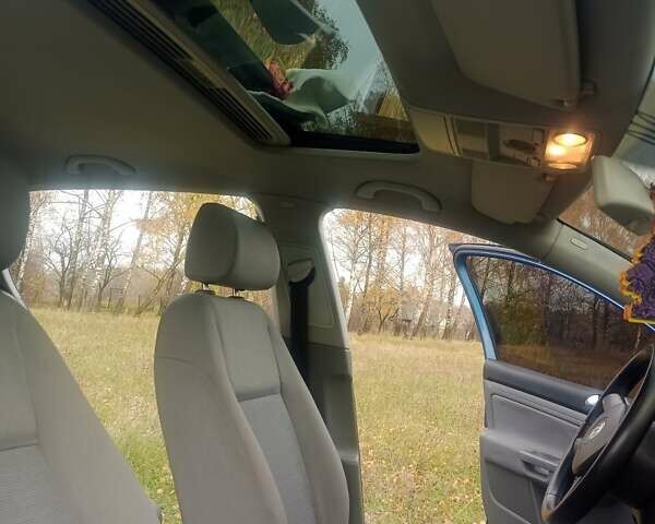 Синий Фольксваген Гольф, объемом двигателя 1.9 л и пробегом 314 тыс. км за 5150 $, фото 38 на Automoto.ua