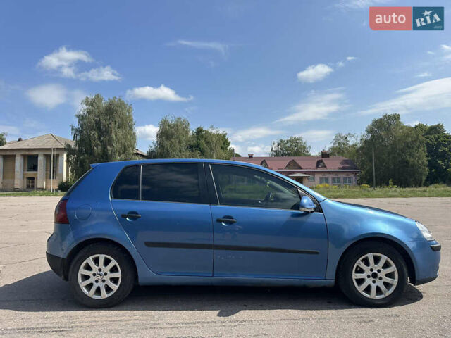 Синий Фольксваген Гольф, объемом двигателя 1.9 л и пробегом 285 тыс. км за 5500 $, фото 6 на Automoto.ua