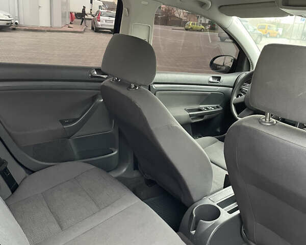 Синій Фольксваген Гольф, об'ємом двигуна 1.4 л та пробігом 161 тис. км за 3500 $, фото 26 на Automoto.ua