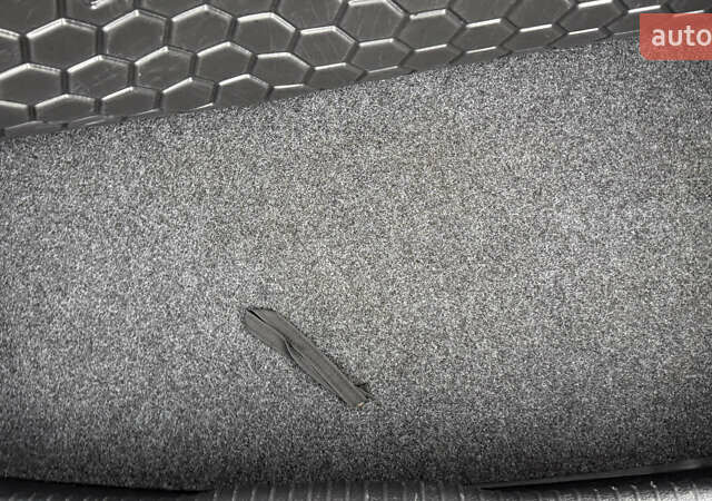 Синий Фольксваген Гольф, объемом двигателя 1.4 л и пробегом 170 тыс. км за 5600 $, фото 12 на Automoto.ua