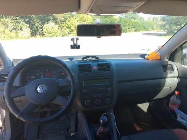 Синий Фольксваген Гольф, объемом двигателя 1.9 л и пробегом 300 тыс. км за 4600 $, фото 7 на Automoto.ua